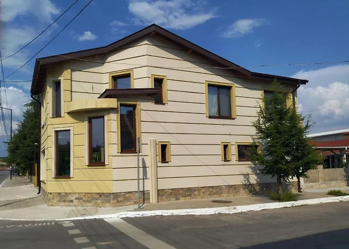 Хотел Dan Kolov *